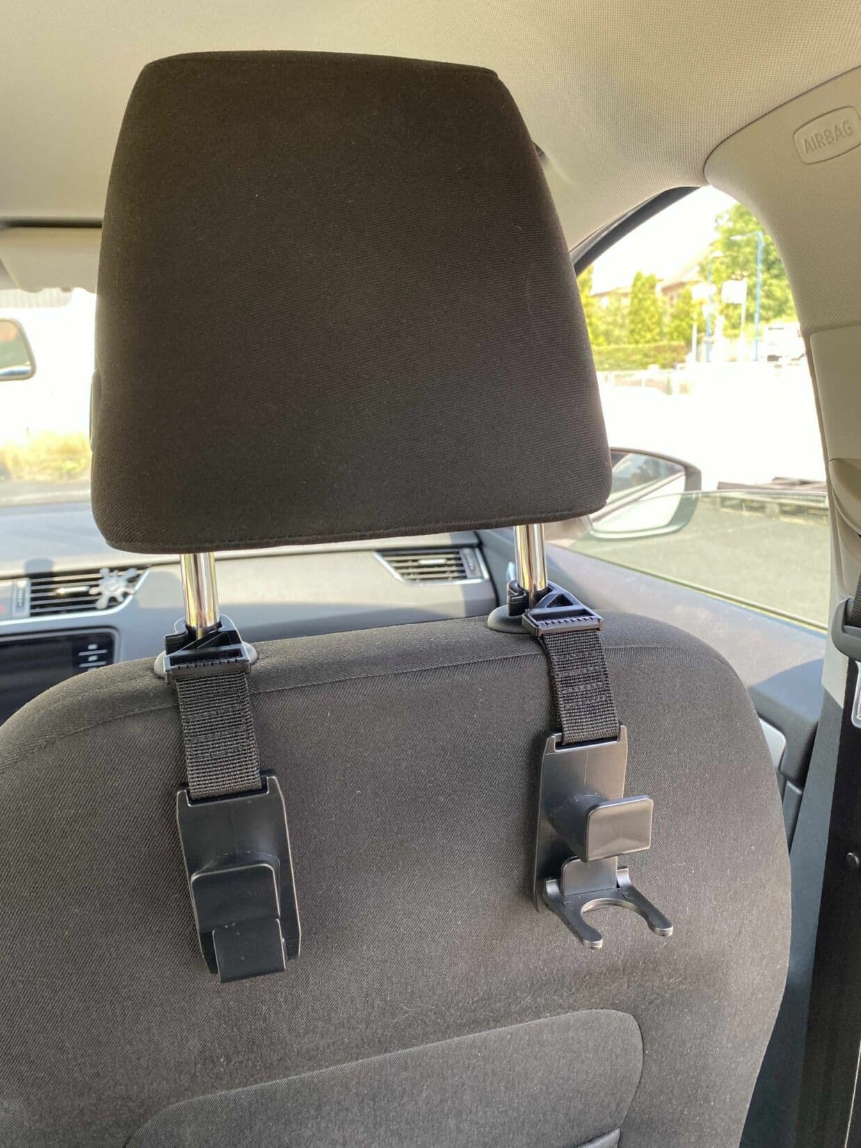 Háček do auta za opěrku hlavy CAR HOOK 2, 2ks SIXTOL - náhled 3