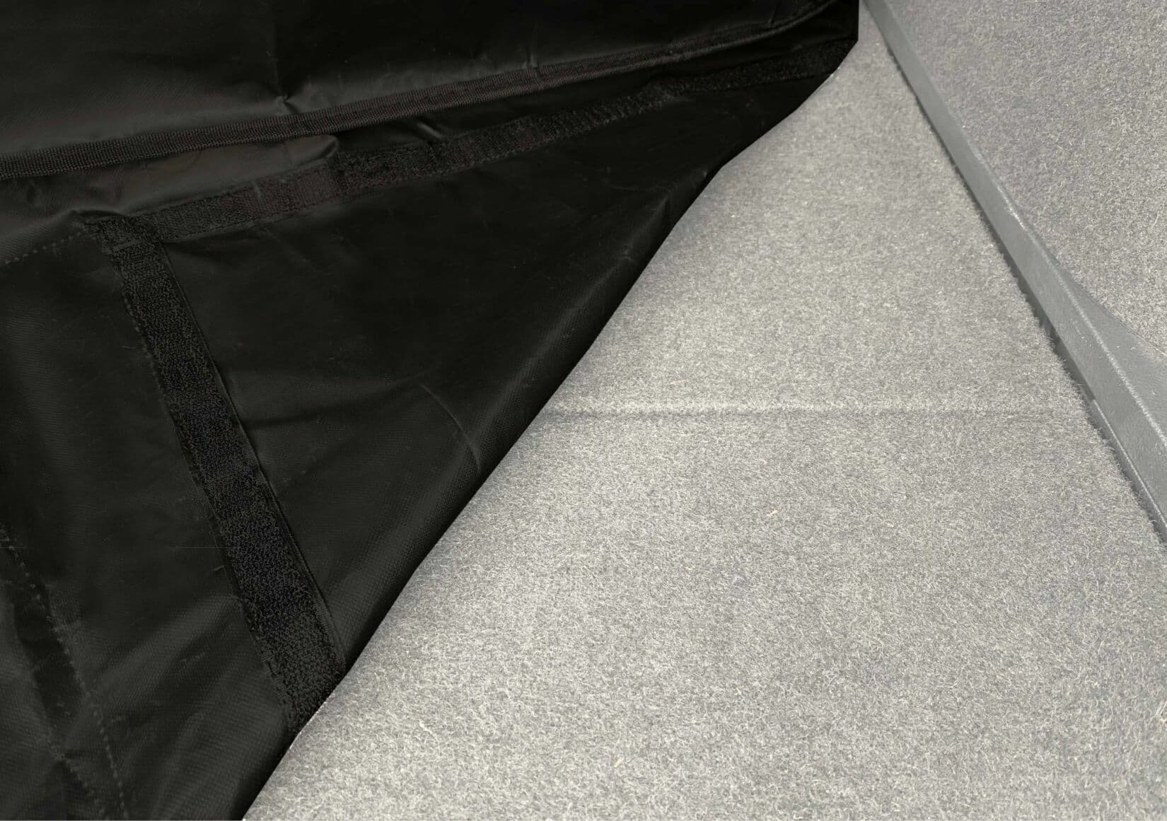 Ochranná deka do kufru auta CAR TRUNK COVER PRO SIXTOL - náhled 5