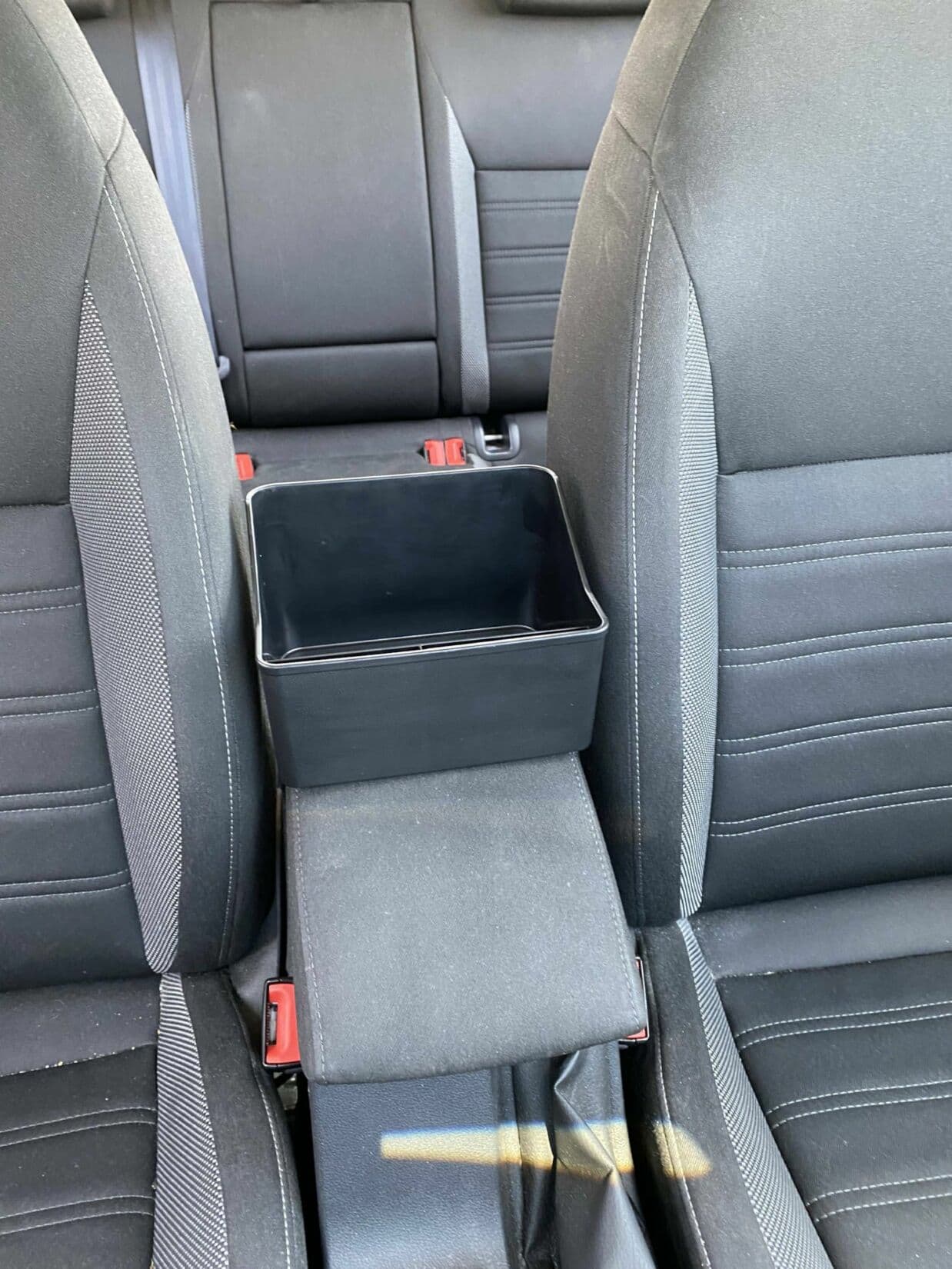 Organizér/držák nápojů do auta na loketní opěrku CAR STORAGE 2 SIXTOL - náhled 3