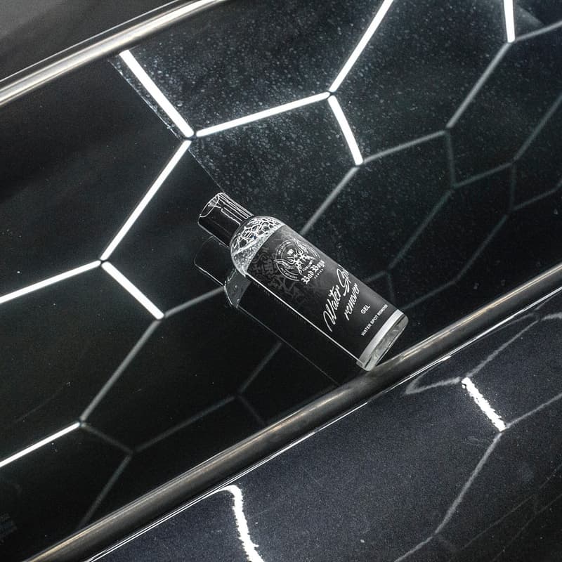 Bad Boys Water Spot Remover Gel - Odstraňovač skvrn vodního kamene (150ml) - náhled 3