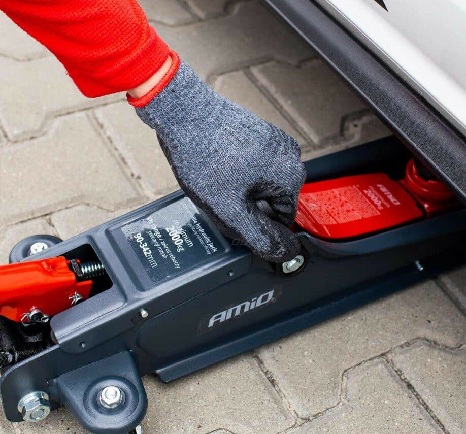 Hydraulický zvedák AMIO nízkoprofilový 2 tuny CE TUV GS - náhled 3