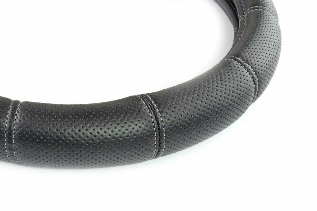 Potah volantu perforovaný s prošitím UNI 37-39cm - černý - náhled 2