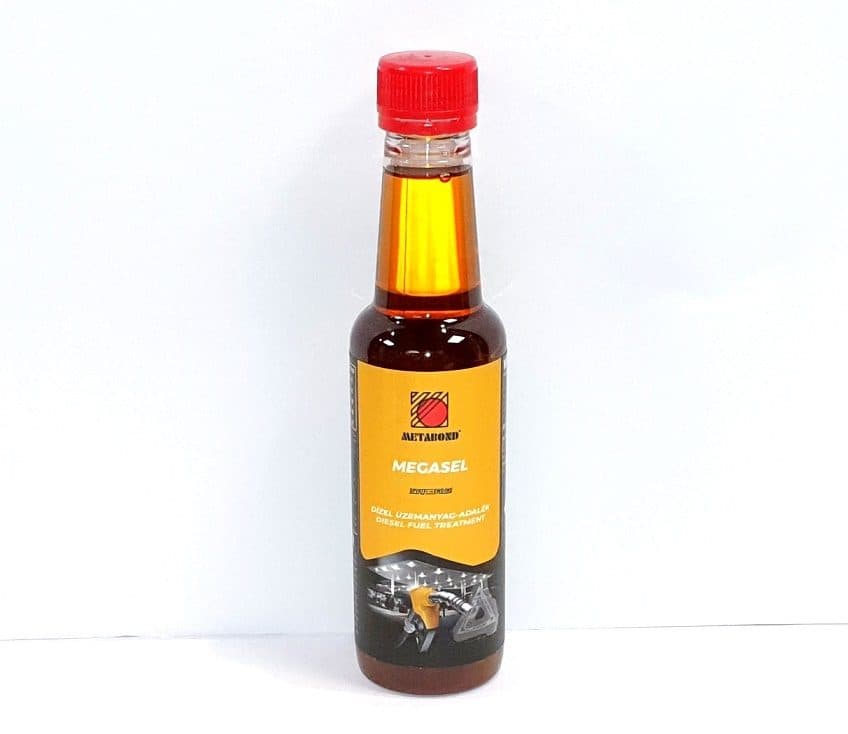 Metabond Megasel Plus aditivum do nafty 5L