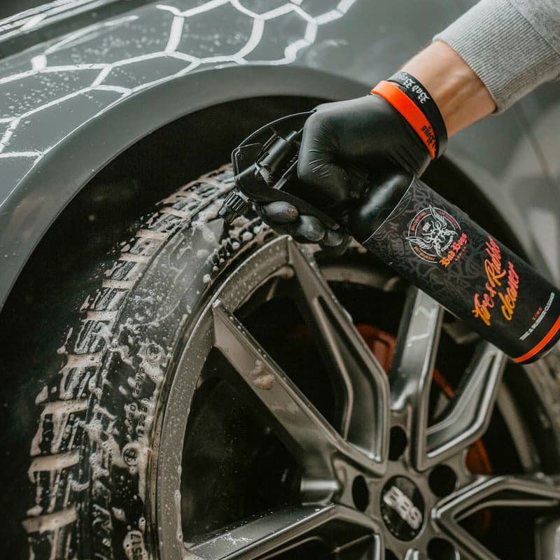 Bad Boys Tire &amp; Rubber Cleaner - Čistič pneumatik a pryže (1000ml) - náhled 5