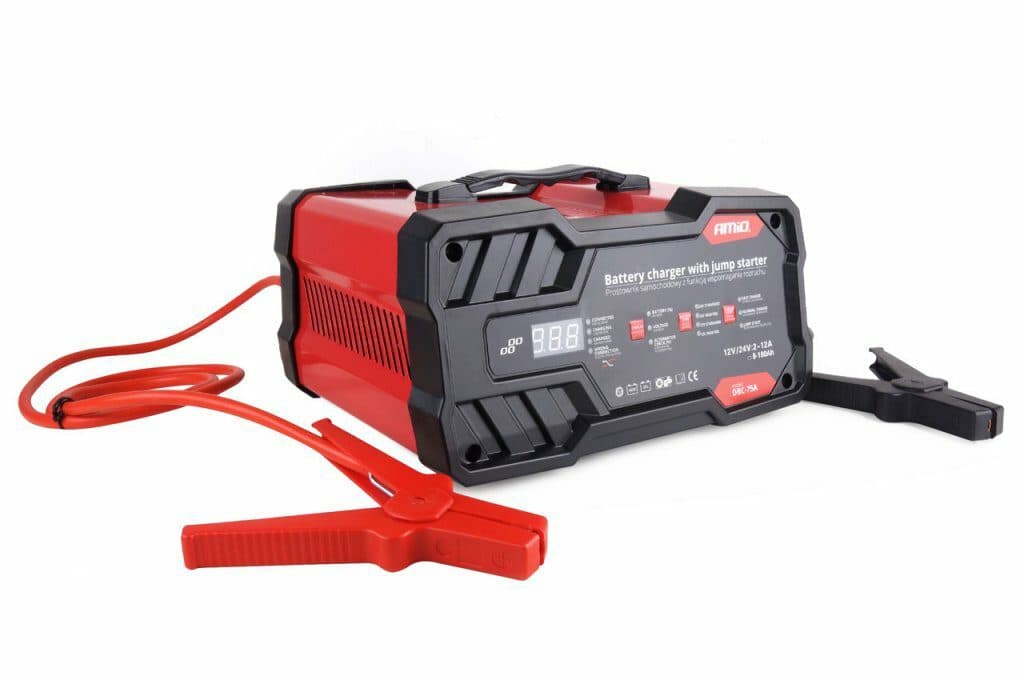 Nabíječka se startovací funkcí 12A 12/24V 75A